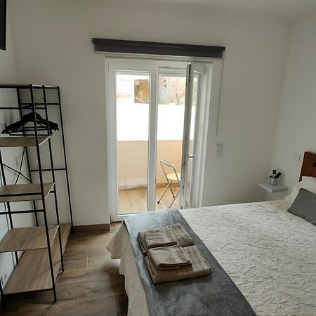 Casa Da Avo - City Center - Private Bedrooms Лагуш Номер фото