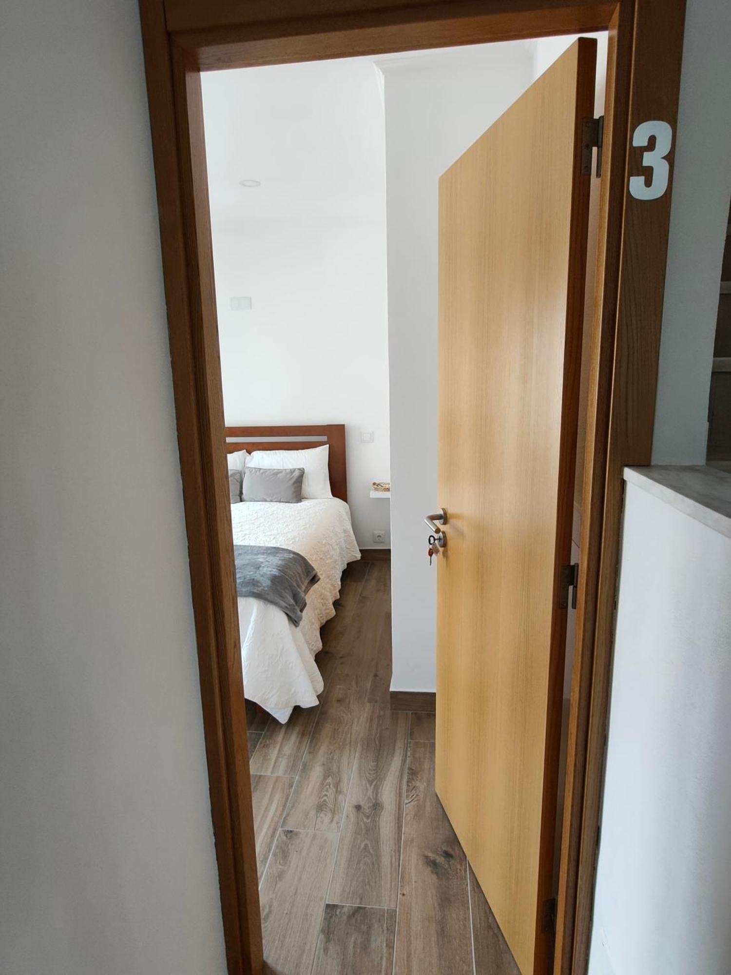 Casa Da Avo - City Center - Private Bedrooms Лагуш Номер фото